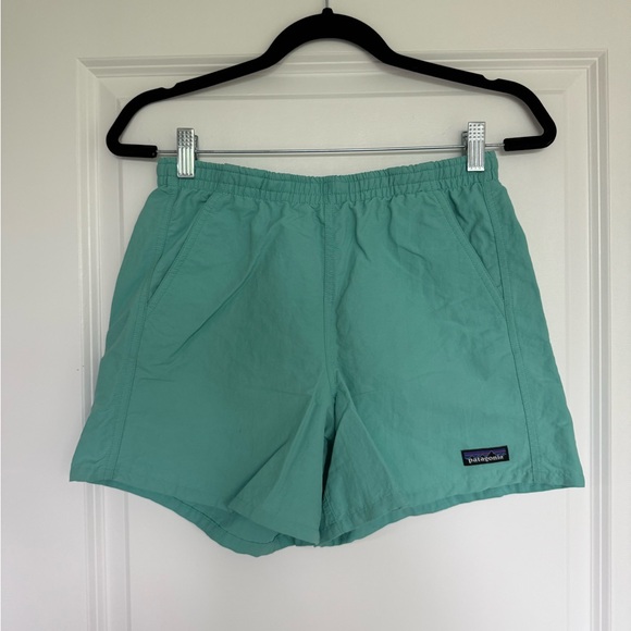 Patagonia Women's Baggies Shorts 5" in Turquoise Teal Blue size Small - Picture 1 of 4